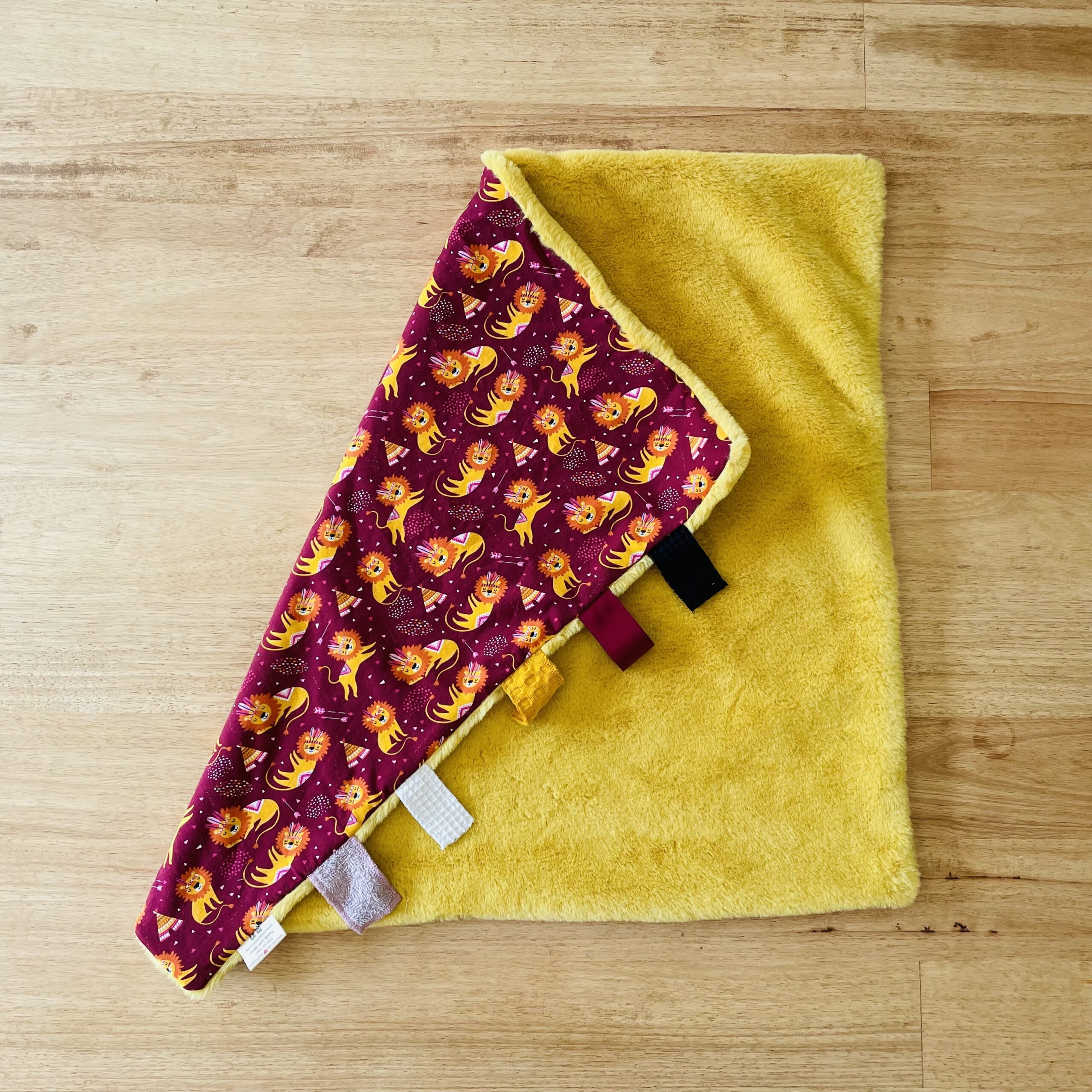Yellow Lion Plush Sensory Blanket - Image 3